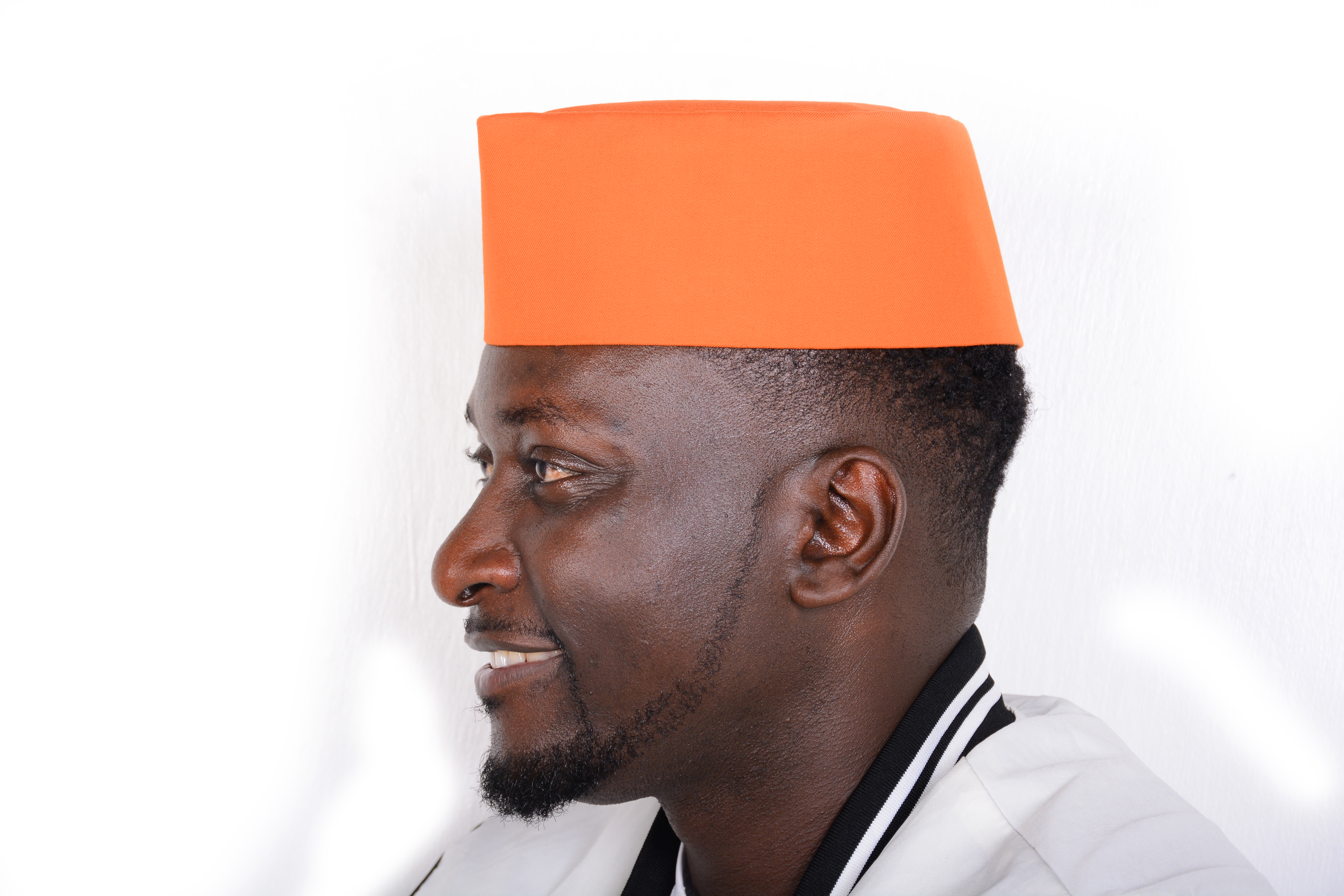 Oval - African Cap - Rusty Brown